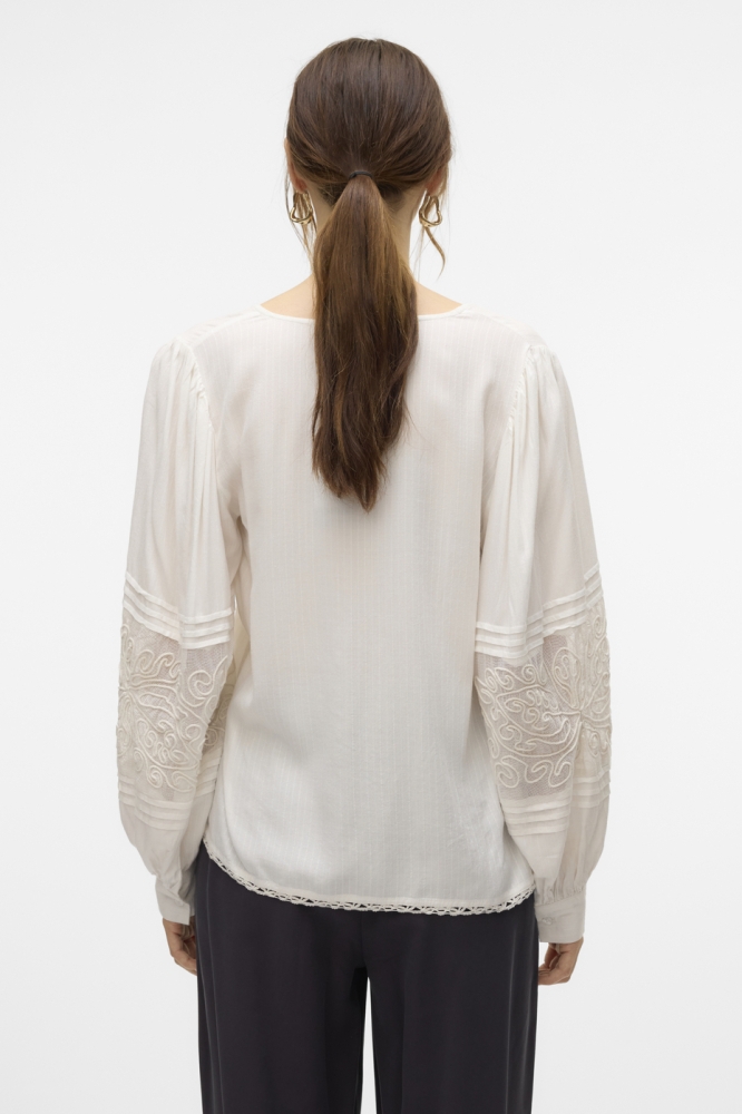 VMNICOLA LS TOP WVN GA 10324602 SNOW WHITE